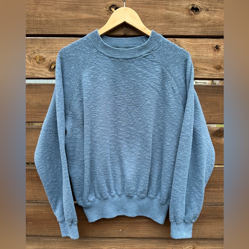 Eddie Bauer Women' Light Blue Crewneck Textured Ravenna Sweatshirt